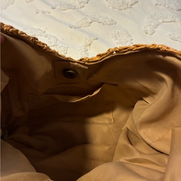 Handcrafted Tan Woven Bag - Picture 3 of 3